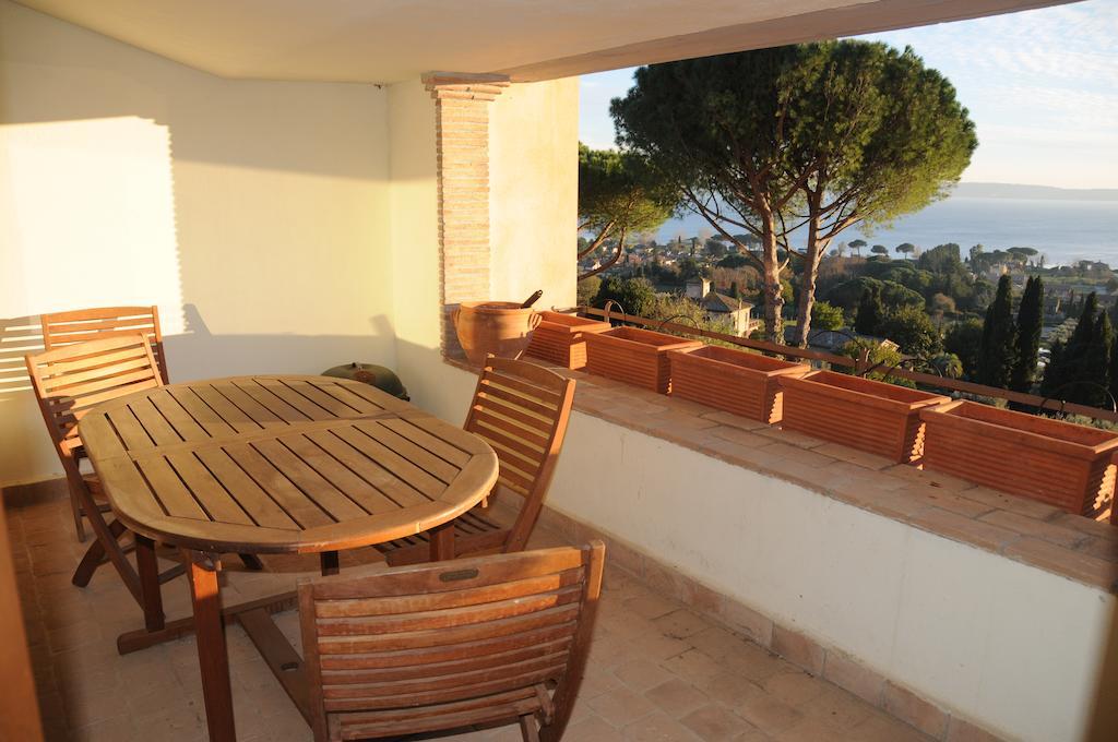 Appartamento Sabatinus Trevignano Romano Exterior photo